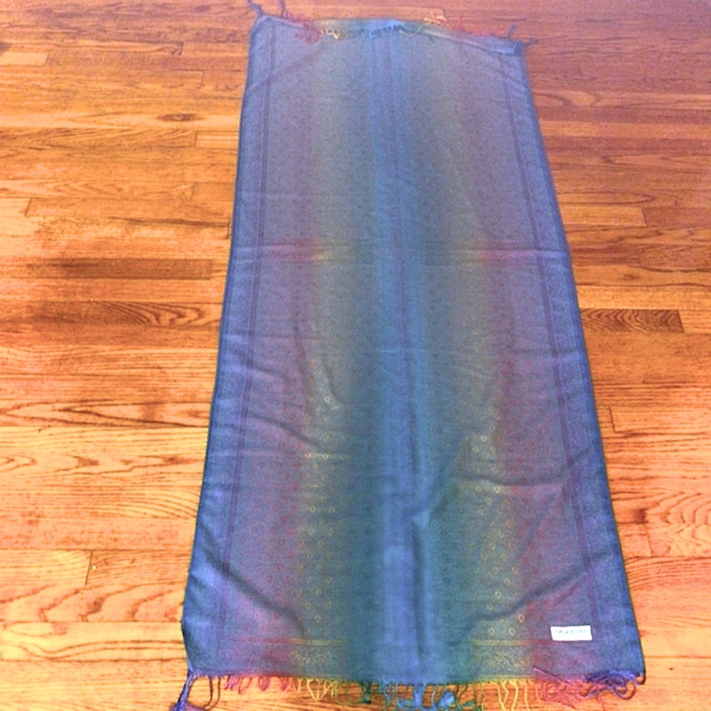 NWOT Pashmina (100% Pashmina) shawl / wrap / scarf - Picture 4 of 7